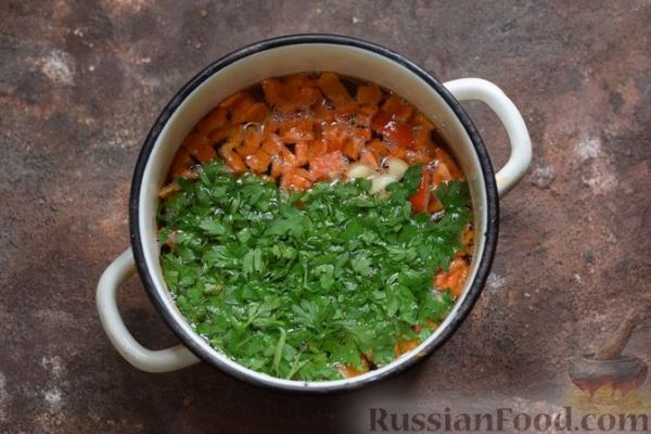 Цветная капуста, маринованная с болгарским перцем, чесноком и петрушкой (на зиму)