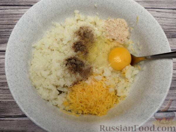 Закусочные палочки из цветной капусты с сыром (в духовке)