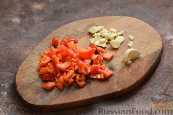 Цветная капуста, маринованная с болгарским перцем, чесноком и петрушкой (на зиму)